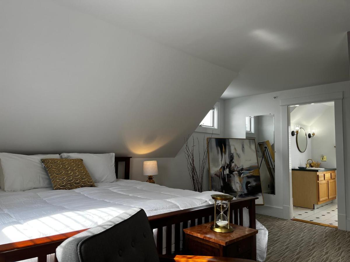 Queen Anne's Revenge Hotel 3*