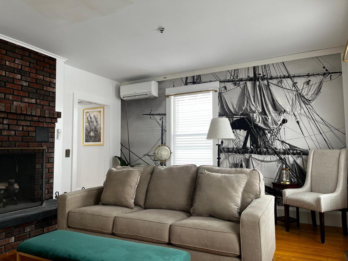 Queen Anne's Revenge Hotel 3*